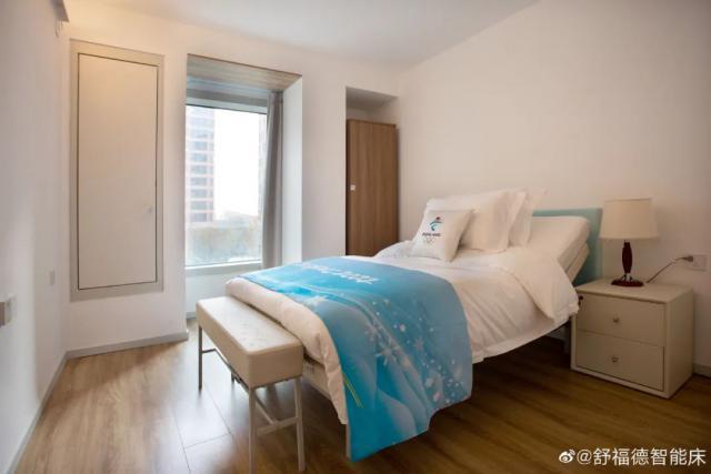 比李书福先造出车的人，在美国卖床