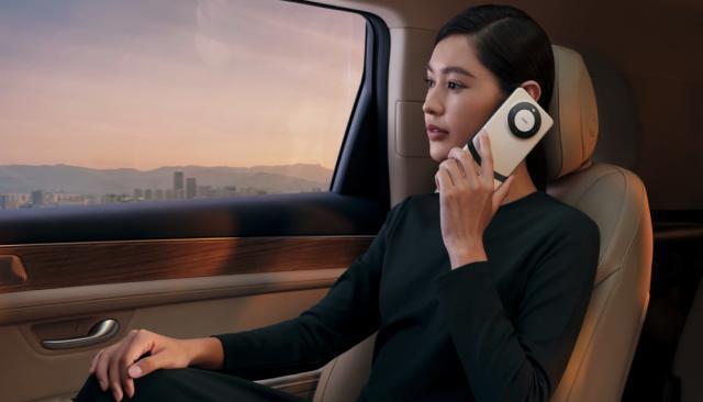 华为Mate60超顶配又偷袭！再次顶破国产天花板