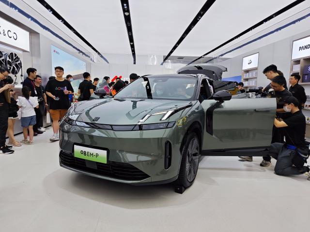 价格实惠、魅族加持！领克08新车上市：抓住了消费者的痛点