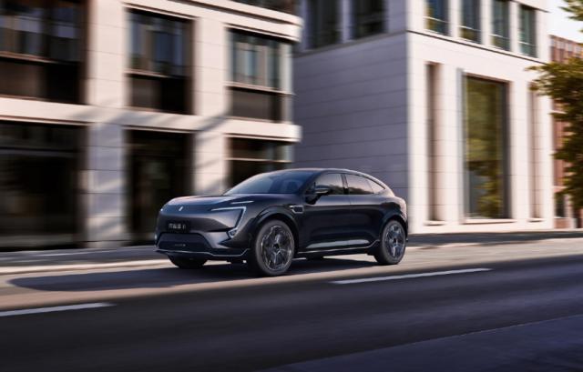 阿维塔11鸿蒙版全国交付启动