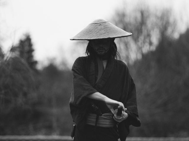 “最后的武士”收刀转身！全球唯一负利率央行的转向意味着什么？