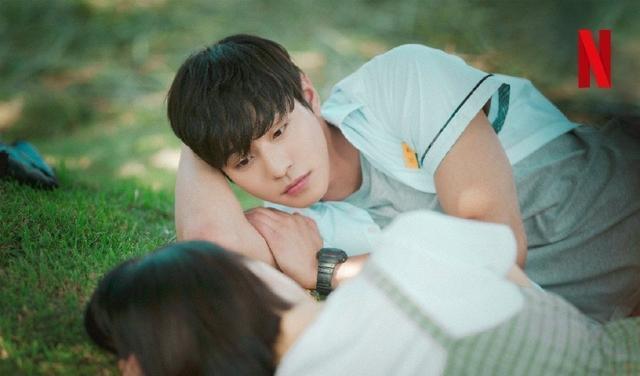 《想见你》安孝燮乞丐风造型惊呆剧迷！原版对比太虐