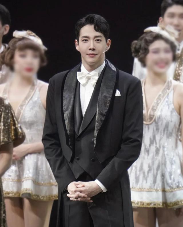 好般配！女团出身歌手与美男演员突然宣布结婚