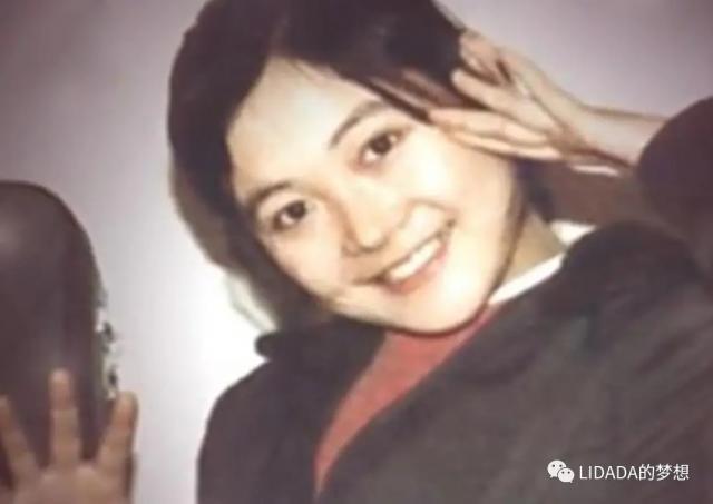 她是是双料影后，忙事业40岁才结婚生子，今幸福圆满惹人羡