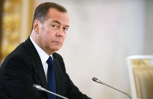 商务部就欧盟领导人宣布即将对我电动汽车发起反补贴调查事答记者问