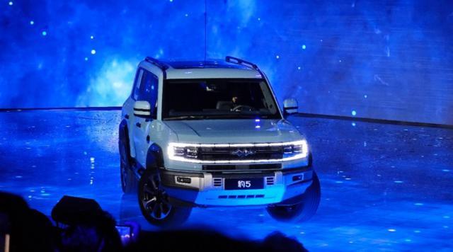 盲订售价区间为30-40万元，比亚迪方程豹 豹5完成申报