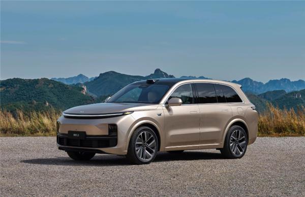 特斯拉造车工艺大突破，马斯克成本减半目标有望达成？