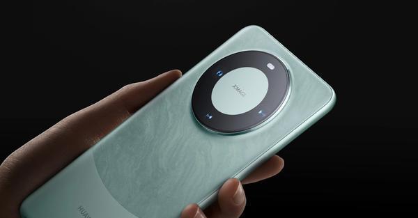 华为手机正在被人集体抹黑？但抹黑文案的漏洞太大了