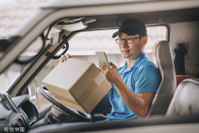 为什么盒饭和iphone可以一起卖了？即时电商的大时代刚刚开始