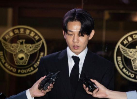 刘亚仁又曝丑闻，曾强迫他人吸食违禁物品，还让友人销毁证据