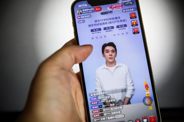 李佳琦跌倒，在座的各位都有责任