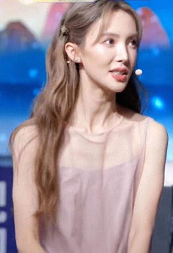 外网镜头又现“照妖镜”！不加滤镜暴露真实颜值太尴尬