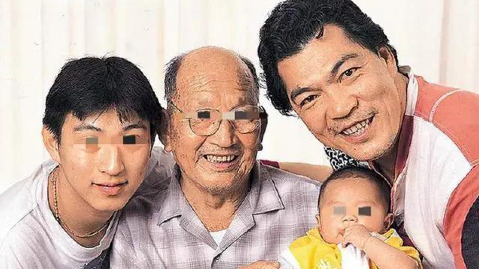 “大傻”成奎安儿子涉嫌藏大麻被捕，其子一年半前车祸离世