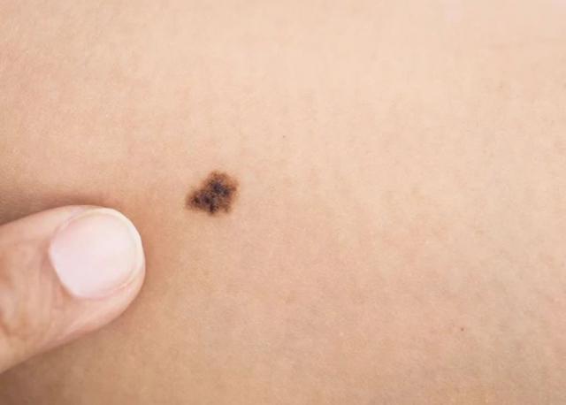 泰国对进口中国轧钢规避反倾销措施展开调查，商务部回应