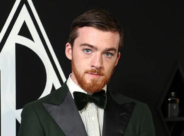 《亢奋》演员安格斯克劳德死因公布：用药过量中毒