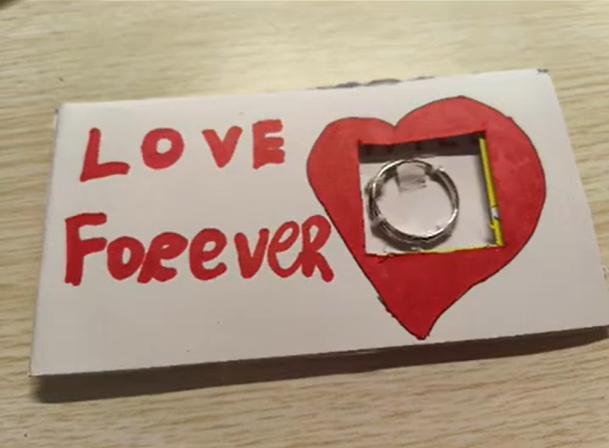 老婆求婚刘志宏视频曝光 男方称结婚时高中时的决定