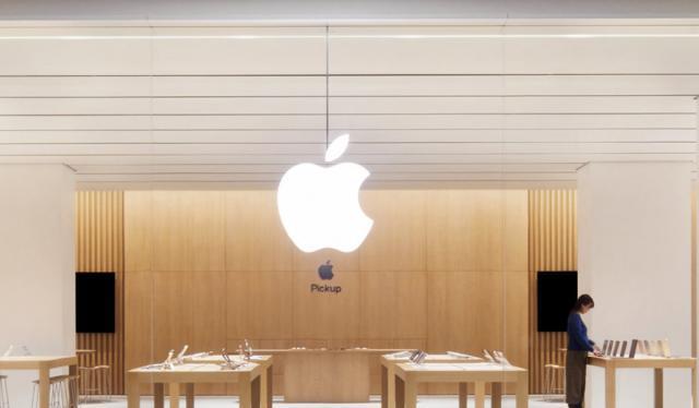 被骂的iPhone 15 Pro，藏不住苹果的野心