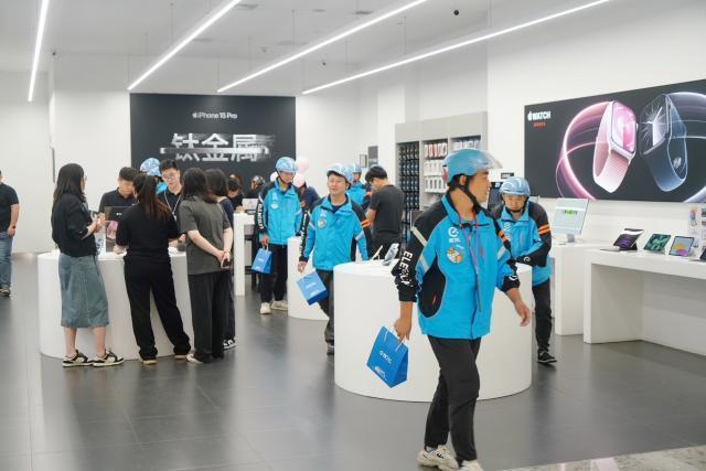 iPhone15首发争夺战，饿了么何以出圈？