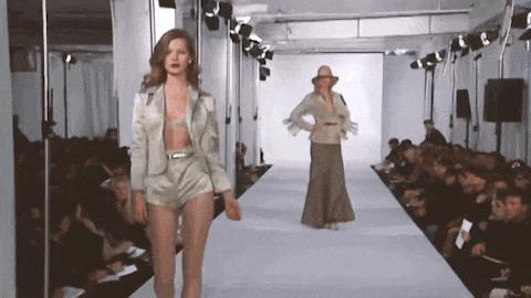 还记得超模Kate Moss吗？如今大变样认不出来了？