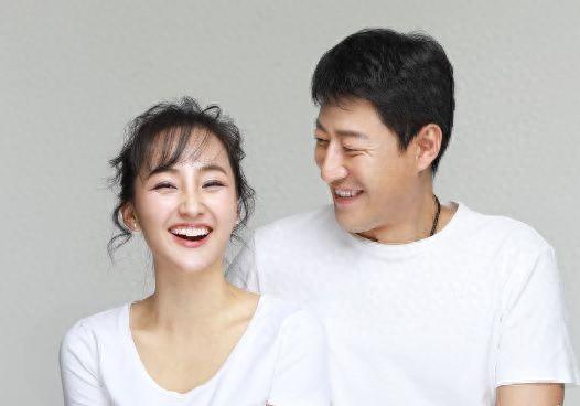 48岁于震定居山东老家！住青砖瓦房四合院引羡慕