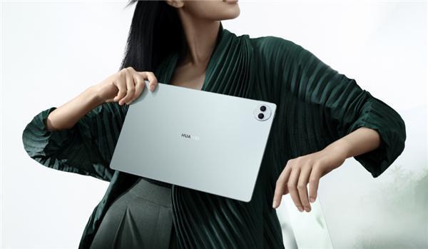 华为MatePad Pro 13.2拥有业界最强Wi-Fi信号：遥遥领先苹果iPad Pro