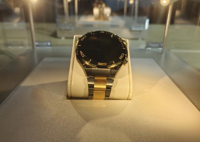 长了眼睛和嘴，ChatGPT 开始入侵物理世界