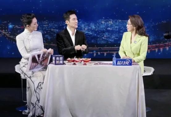 央视秋晚阵容：杨幂李沁有排面，而央视最宠的是他