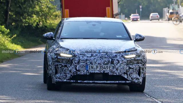 奥迪 RS6 e-tron 汽车路测照片曝光