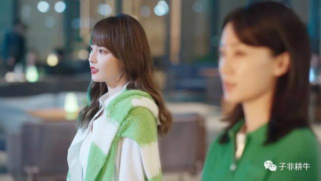 “情妇”别硬演，看看这两位的风情万种，才是上位的最高境界