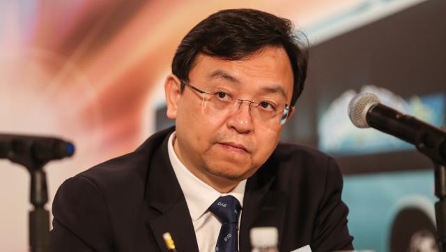 智能汽车的溢价泡沫，要破了