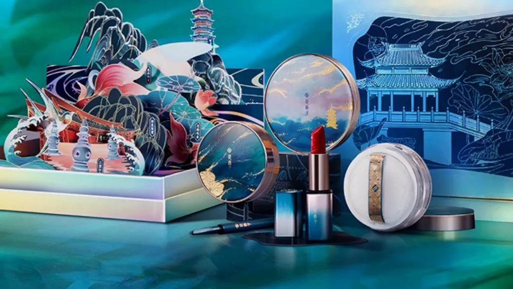 花西子“发疯”文学的背后,是想一夜长大的美妆国货