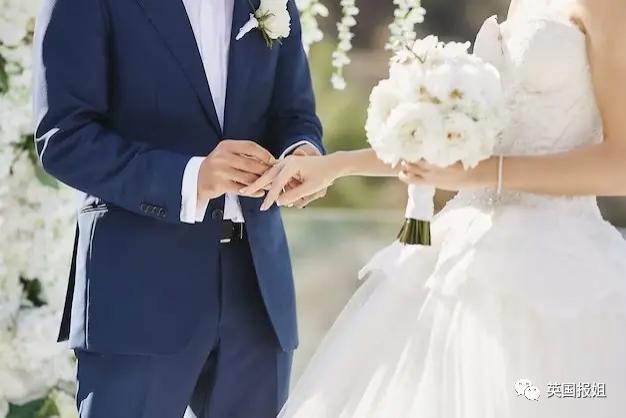 全网热议！韩国婚礼份子钱太贵成噩梦，有人去婚礼随200被骂翻！
