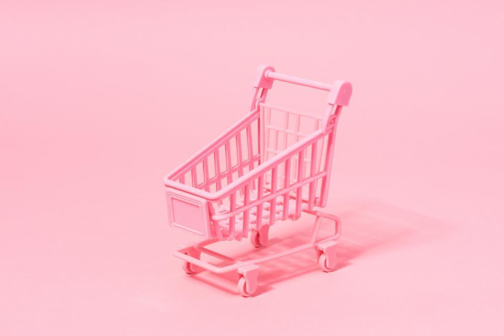 00后小伙开38家工厂,每月狂卖800万件“神器”