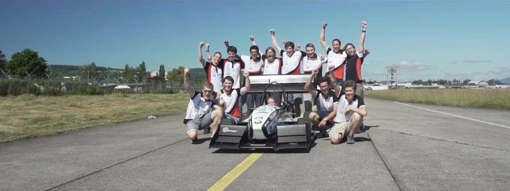 零百只要 0.956 秒？电车加速纪录被一帮大学生打破了。