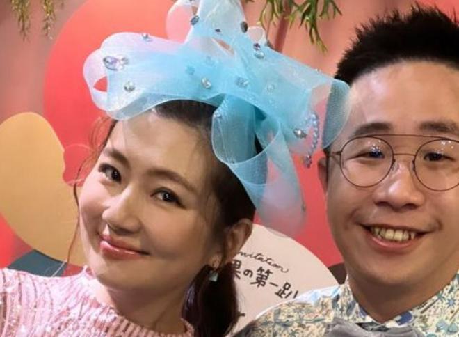Selina中首次公开儿子全身照，称小腰果吃好睡好妈妈就开心