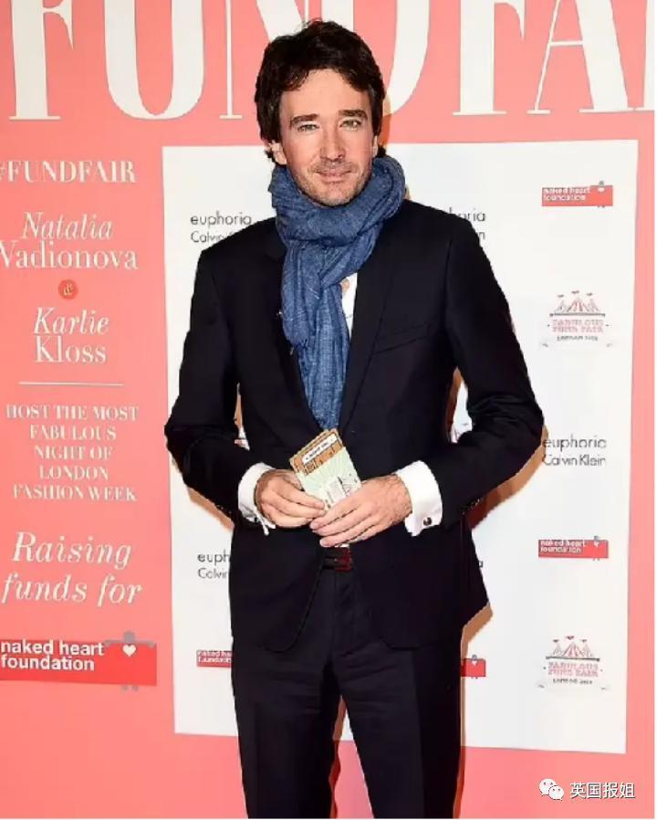 Lisa疯马秀刚跳完，绯闻男友家就曝丑闻？LV家族最近瓜太多！