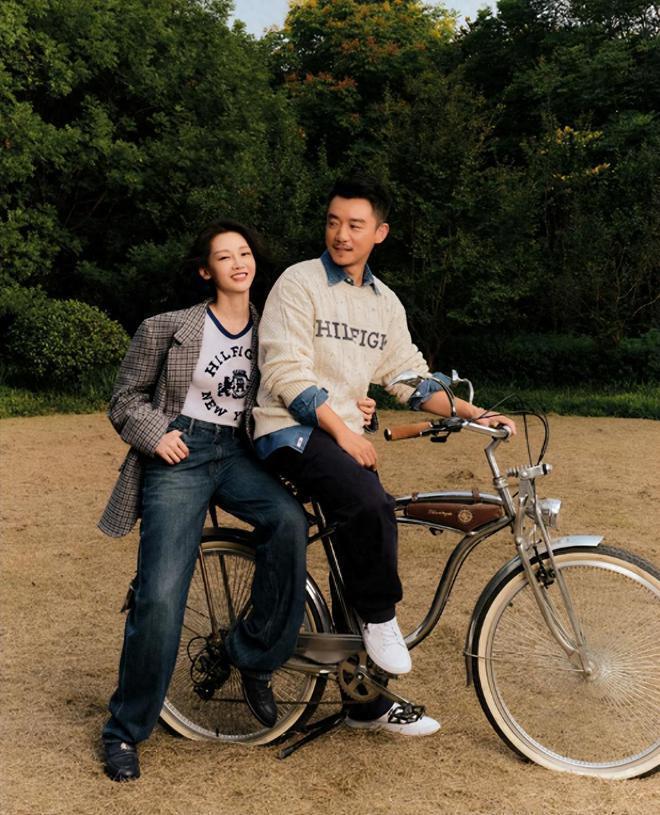 郑恺晒夫妻恩爱大片，苗苗被指产后后遗症明显，被P到快认不出