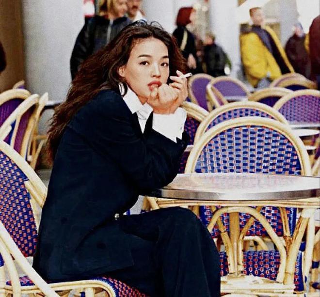 时尚感是天生的，杨紫没有，杨幂亦然