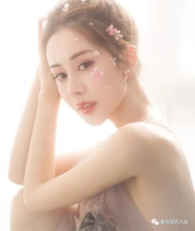 靠整容搭上富二代，生孩子后分割9亿，别被她故事骗了！