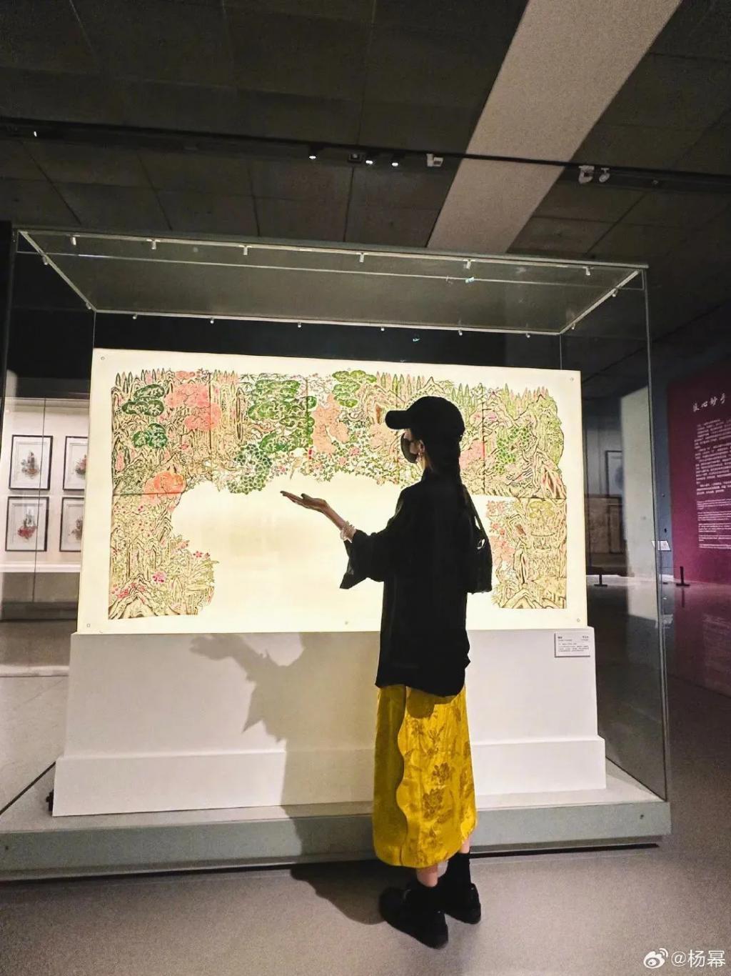 怎么十年过去了，还在跟风学她？