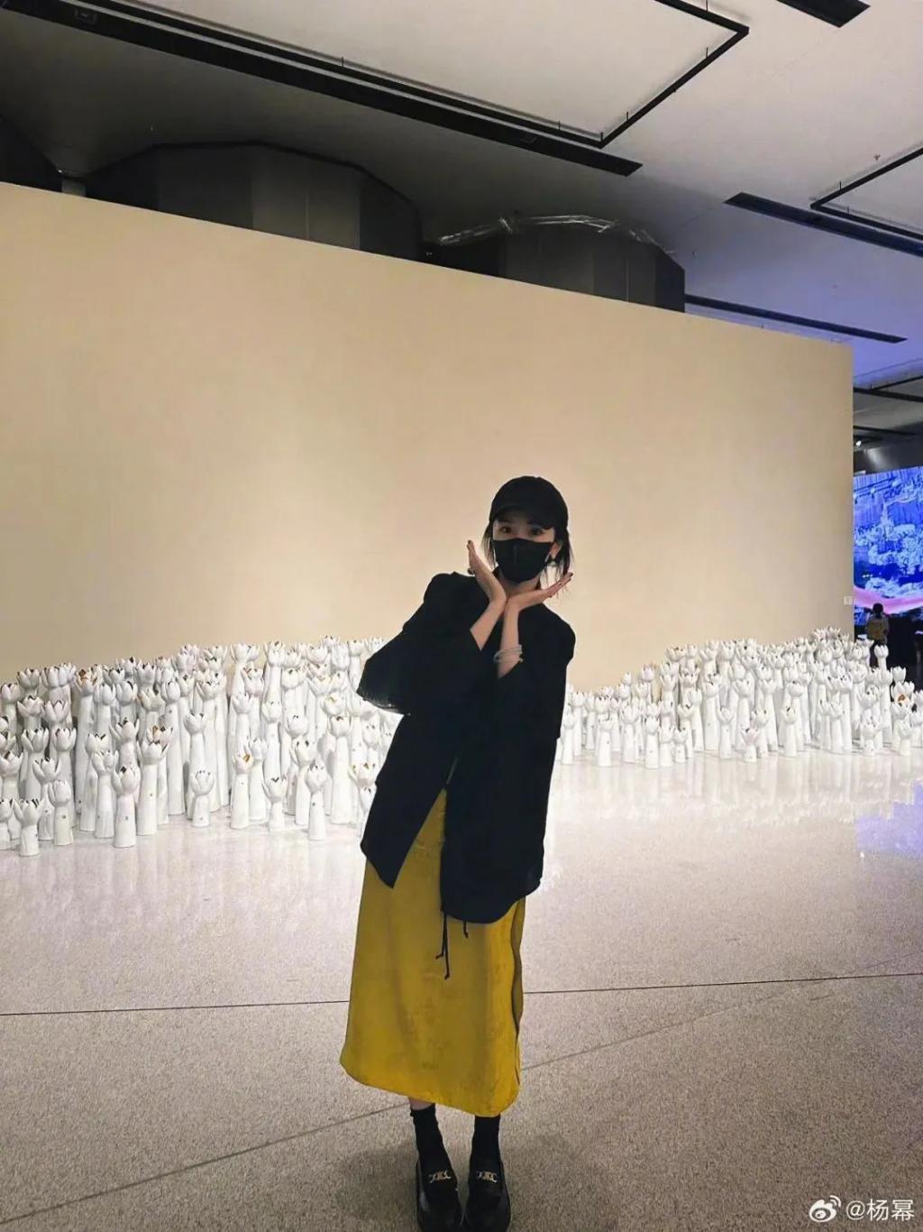 怎么十年过去了，还在跟风学她？