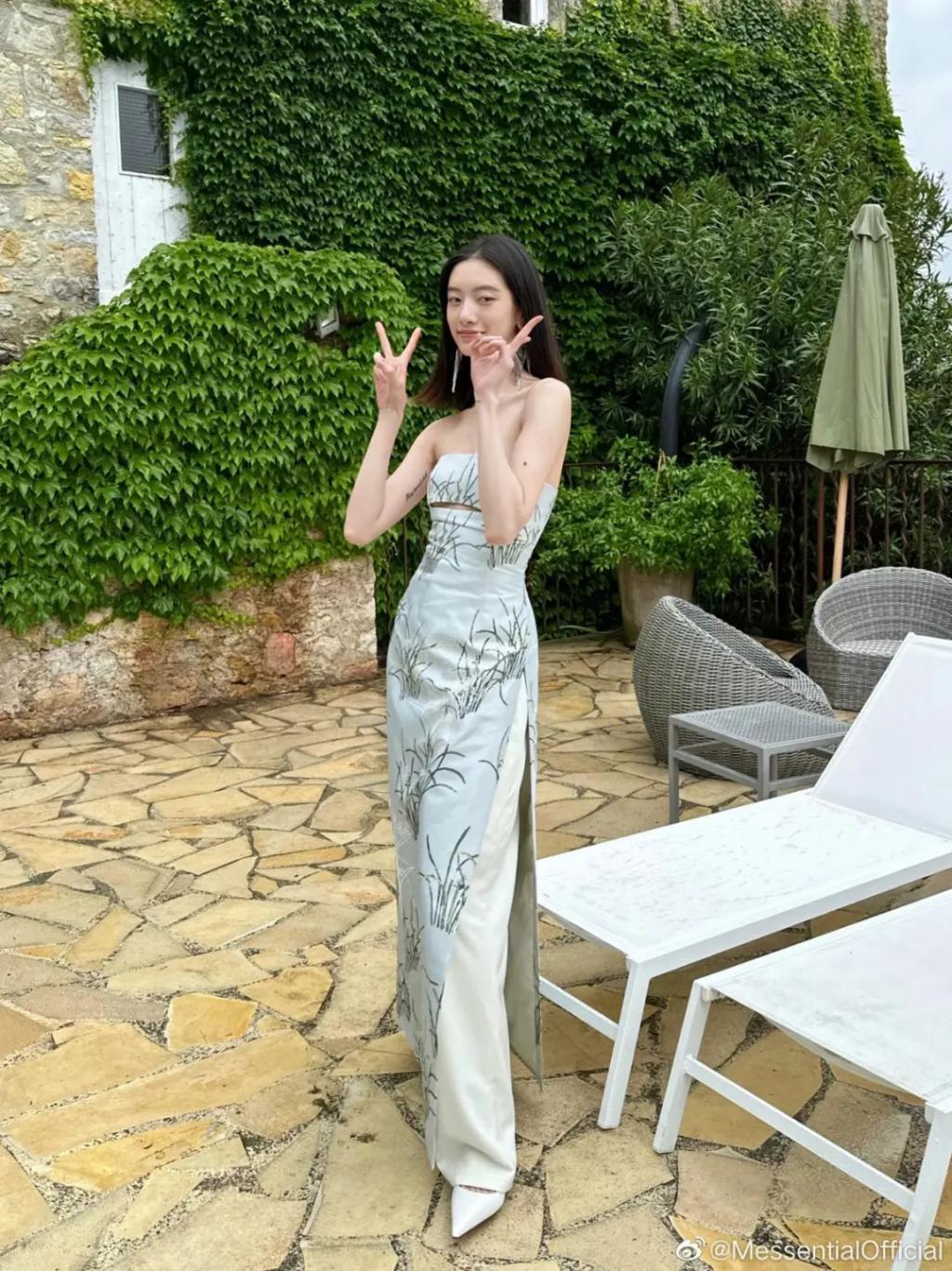 怎么十年过去了，还在跟风学她？