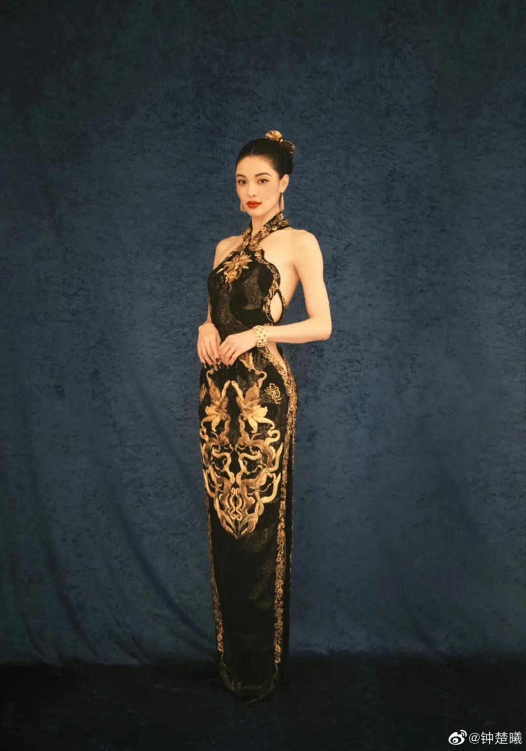 怎么十年过去了，还在跟风学她？