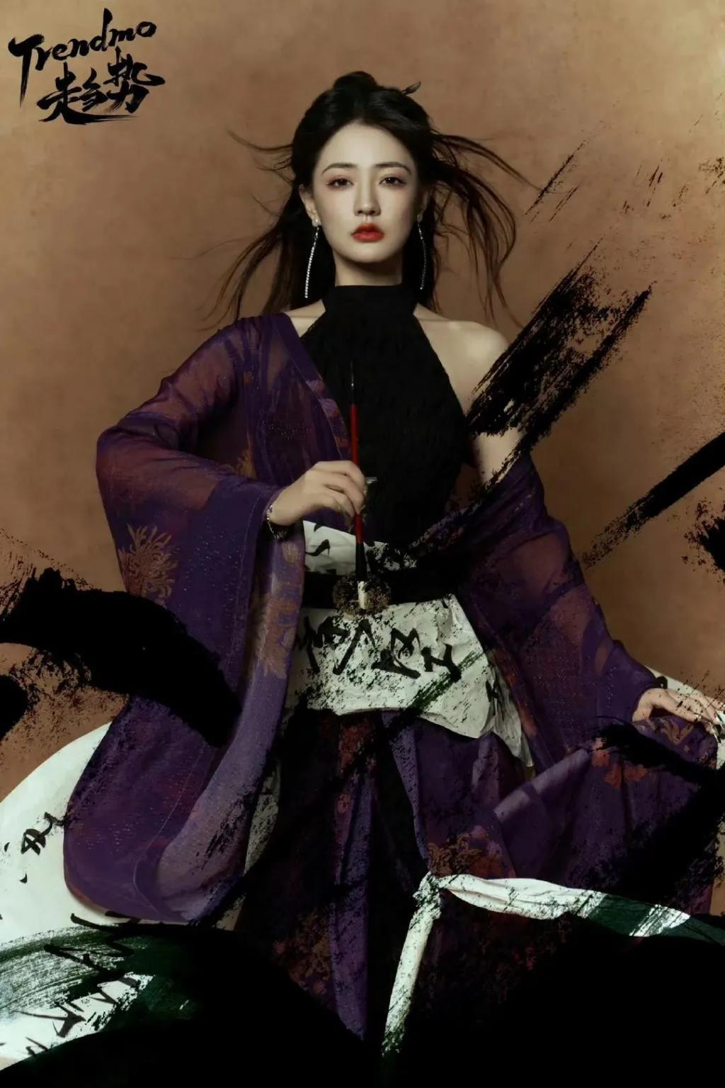 怎么十年过去了，还在跟风学她？