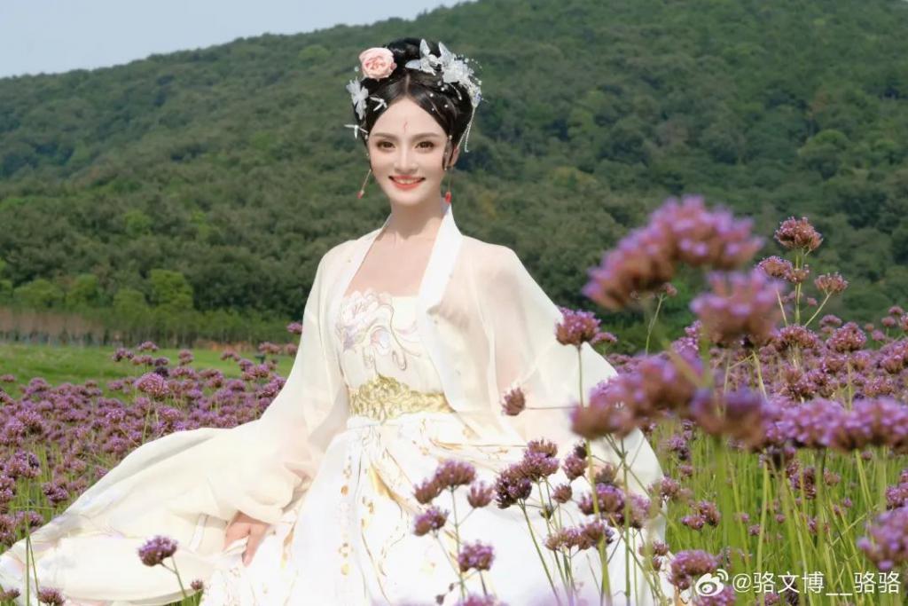 别抢，在座的各位都是我老婆！