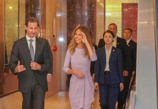 别抢，在座的各位都是我老婆！