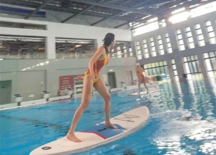 别抢，在座的各位都是我老婆！