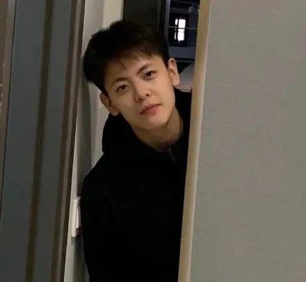 别抢，在座的各位都是我老婆！