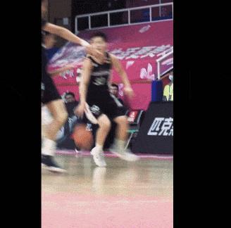 别抢，在座的各位都是我老婆！