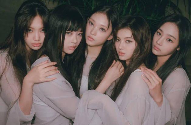 Jennie拍片Lisa艳舞，韩国女团的再就业危机